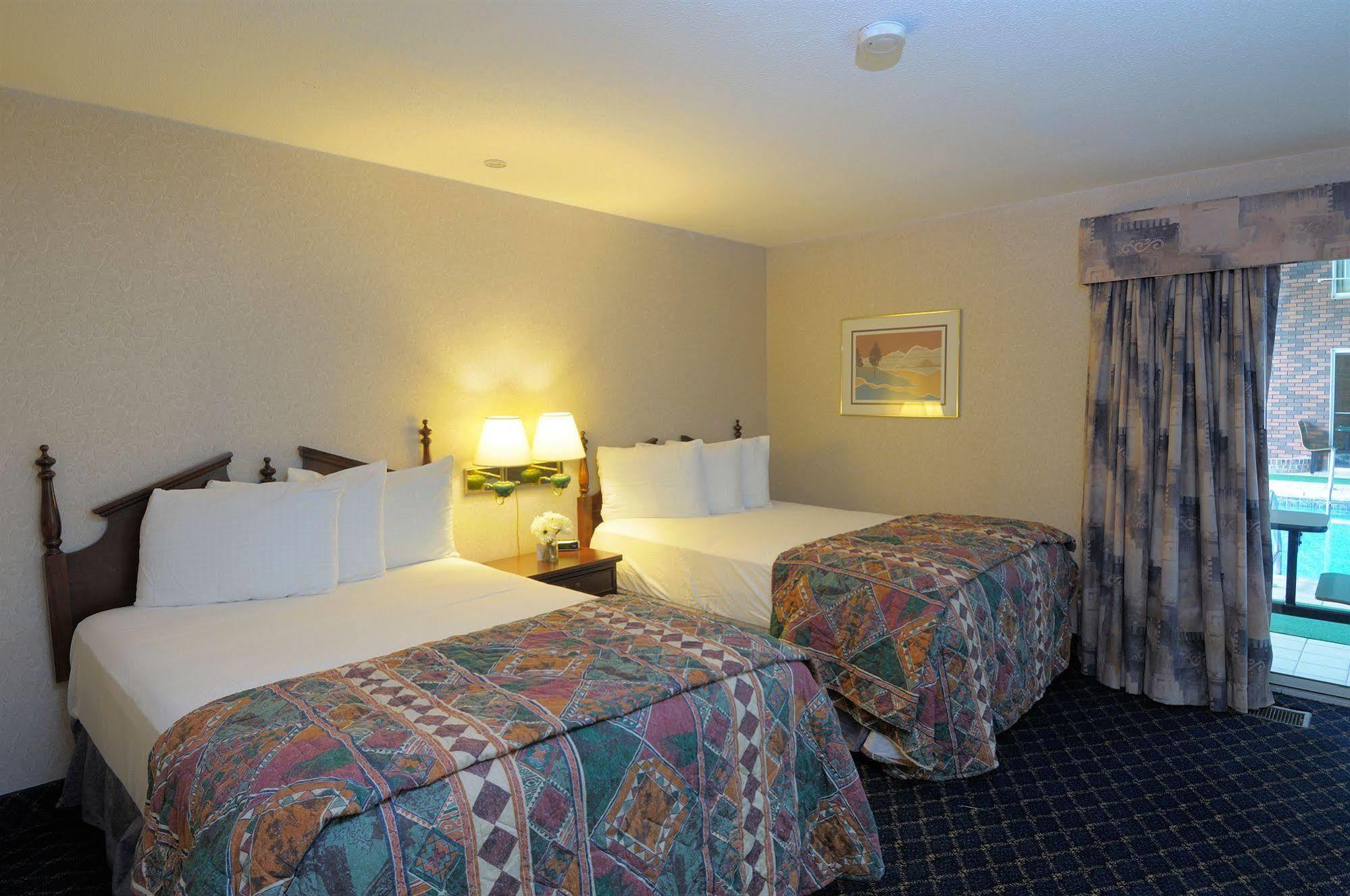 Regency Inn & Suites 西斯普林菲尔德 外观 照片